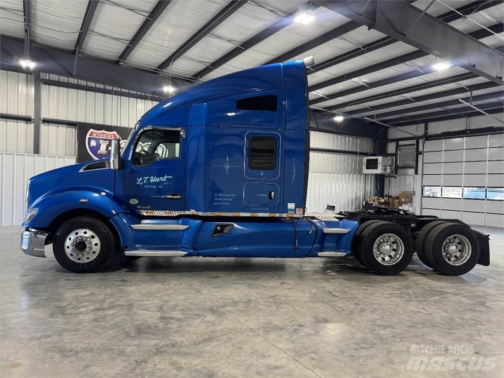 Kenworth T680 Tractor Units