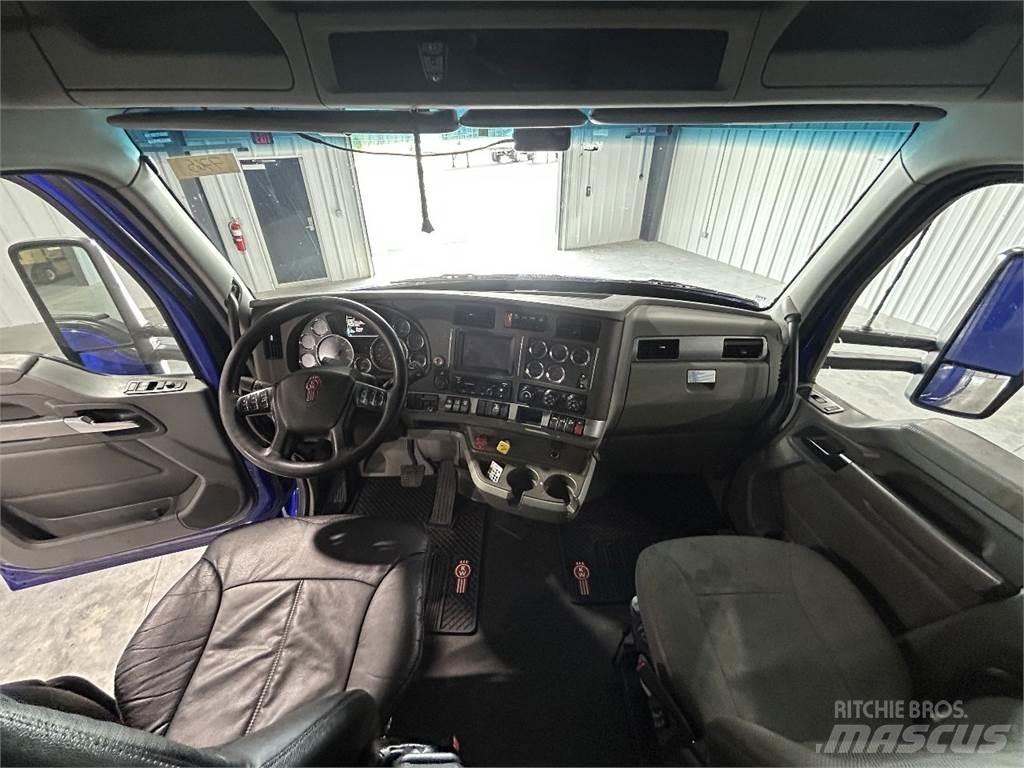 Kenworth T680 Tractor Units