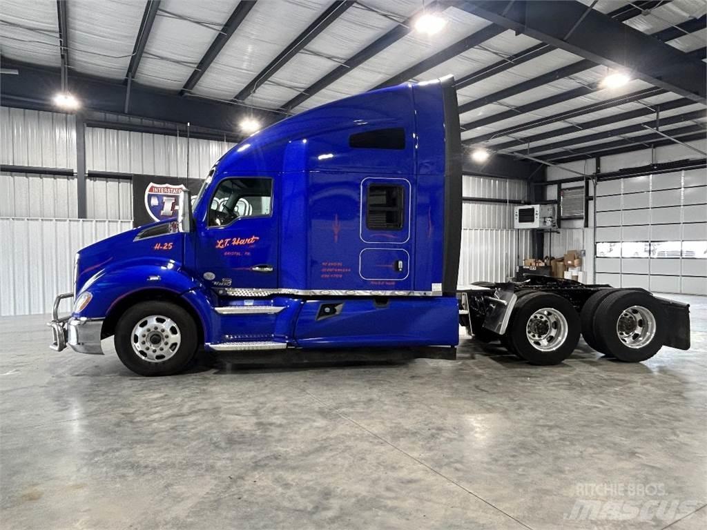 Kenworth T680 Tractor Units