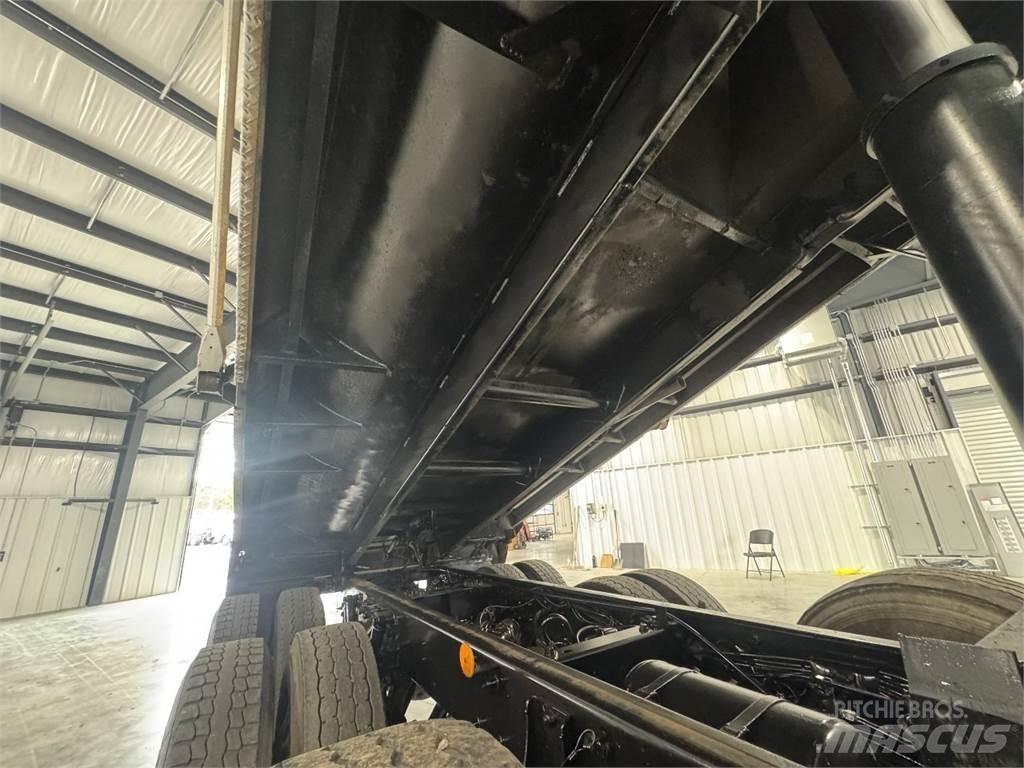 Kenworth T800 Tipper trucks