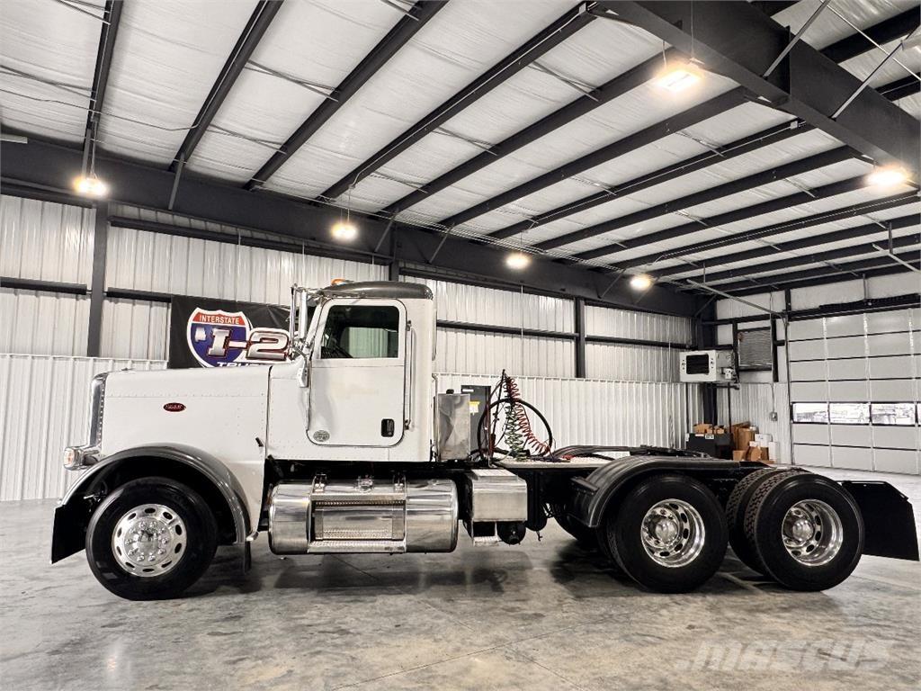 Peterbilt 389 Tractor Units
