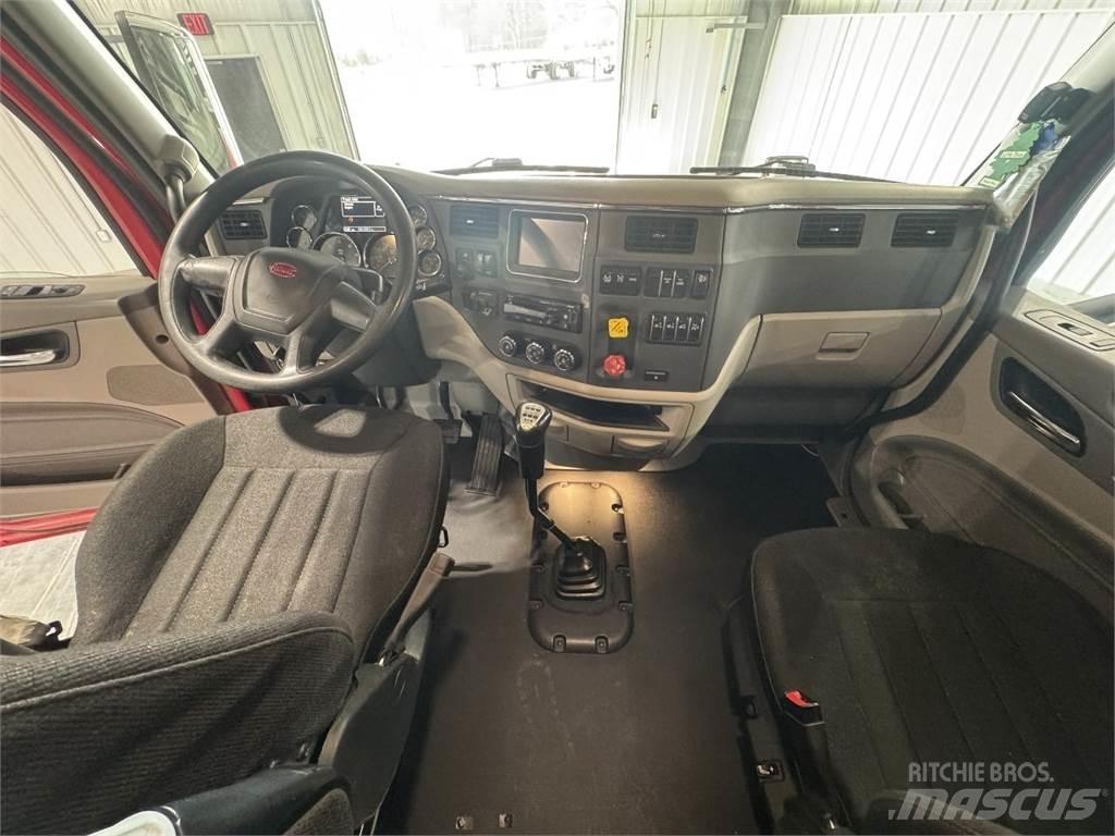 Peterbilt 579 Tractor Units