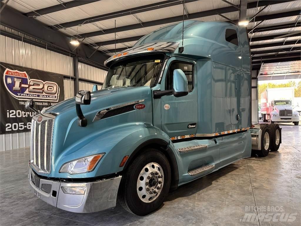 Peterbilt 579 Tractor Units