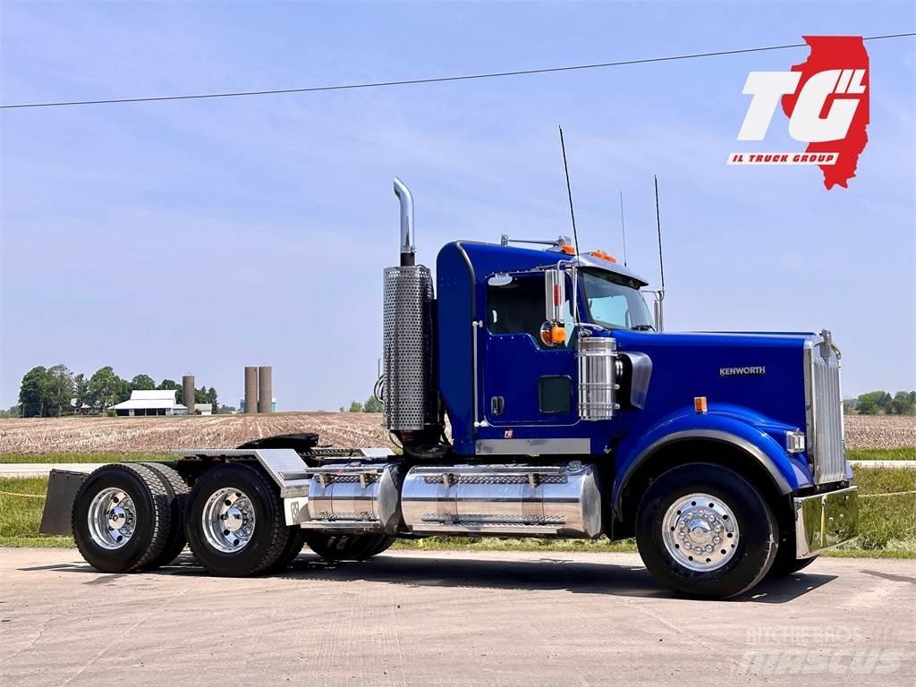 Kenworth W900 Tractor Units