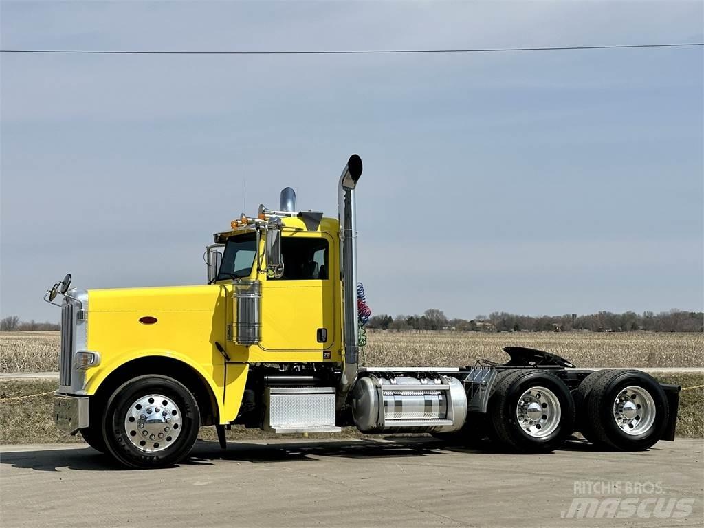 Peterbilt 389 Tractor Units