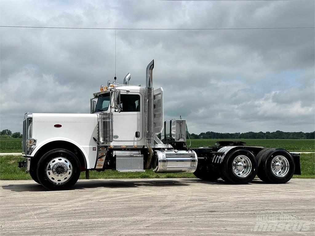 Peterbilt 389 Tractor Units