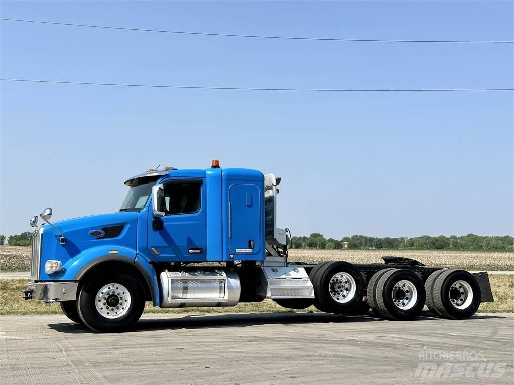 Peterbilt 567 Tractor Units