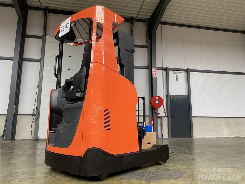Toyota RRE140H Reach trucks