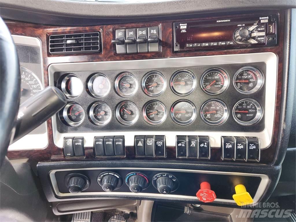Kenworth W900L Tractor Units