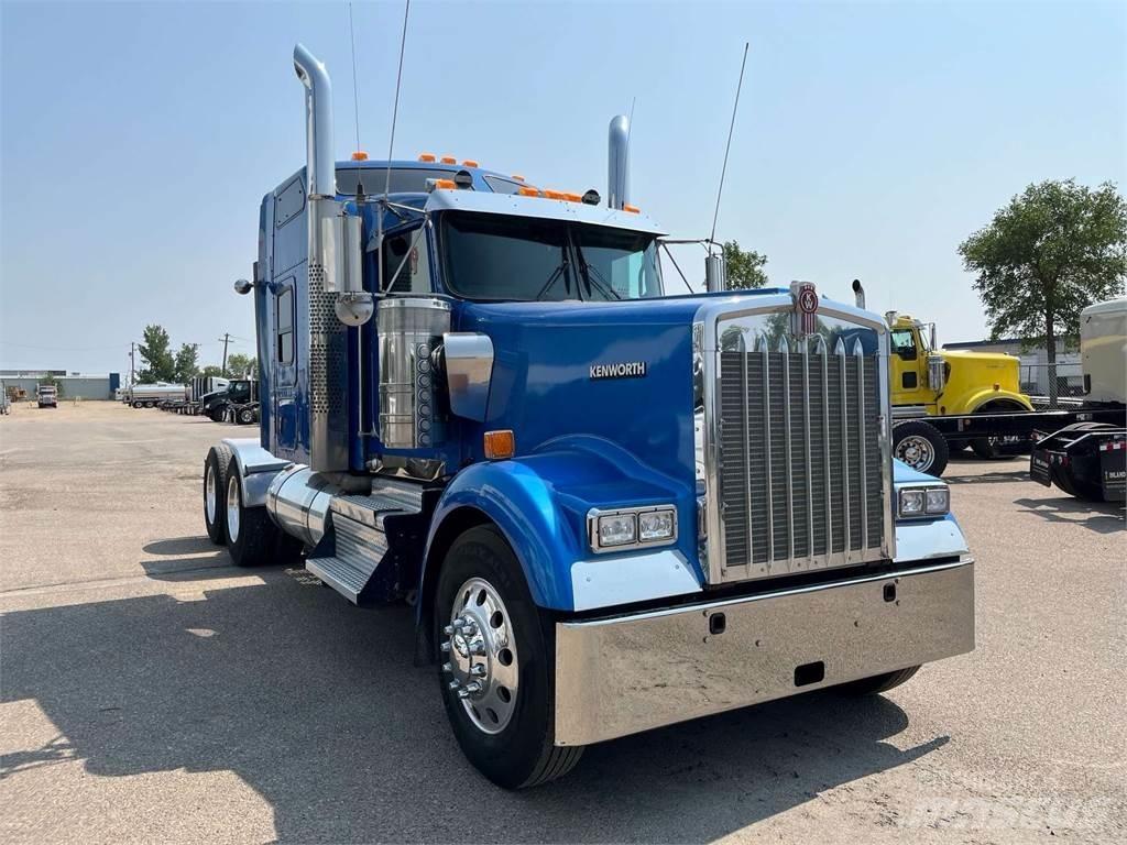 Kenworth W900L Tractor Units