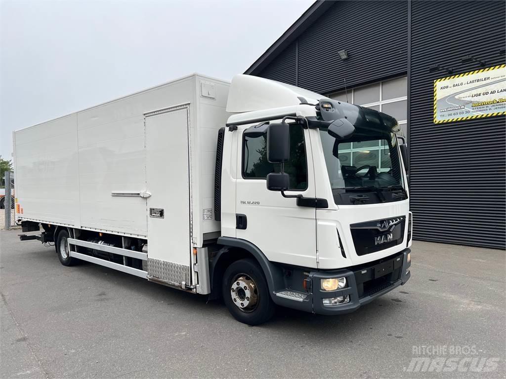 MAN TGL 12.220 Box body trucks