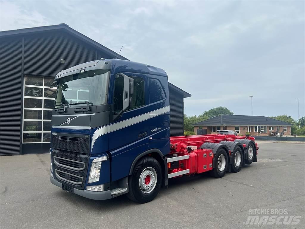 Volvo FH540 Cable lift demountable trucks
