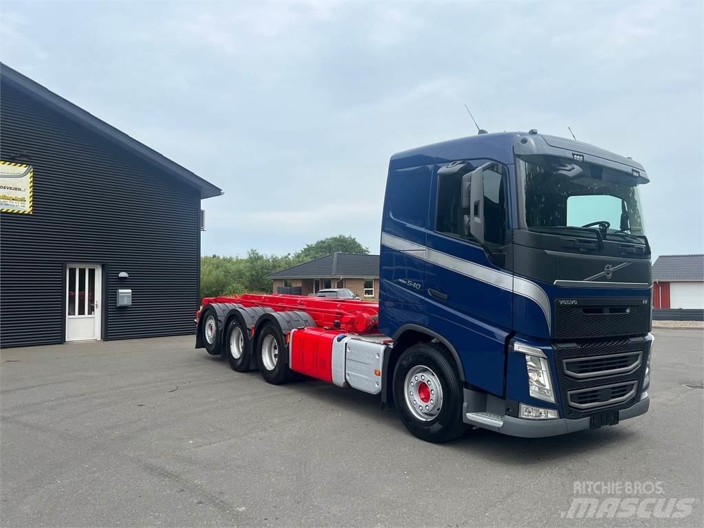 Volvo FH540 Cable lift demountable trucks