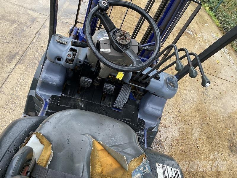 Komatsu FD25T-12 Forklift trucks - others