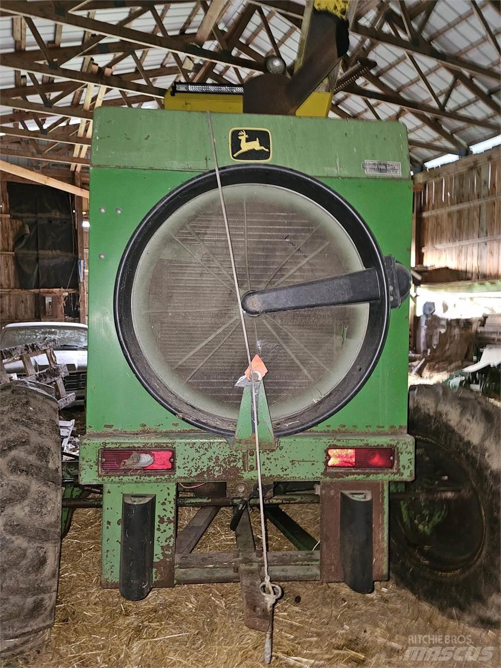 John Deere 5460 Other components