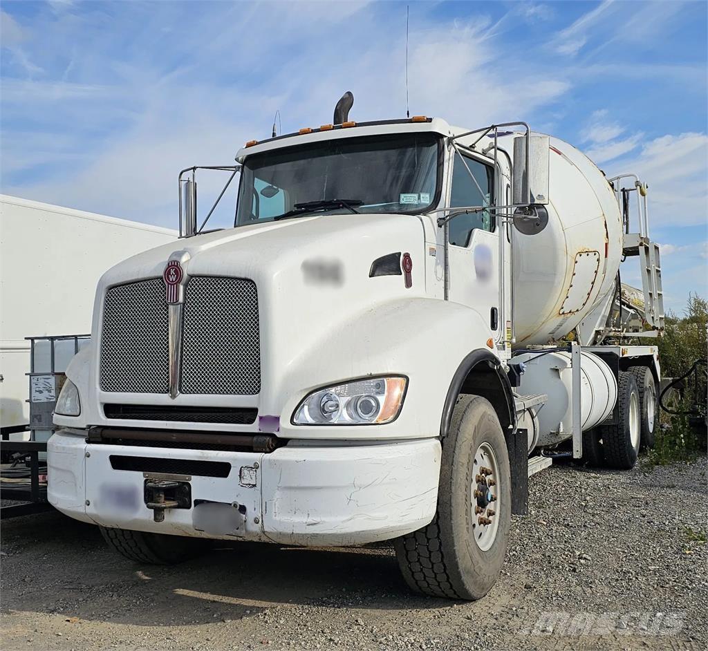 Kenworth T440 Other components