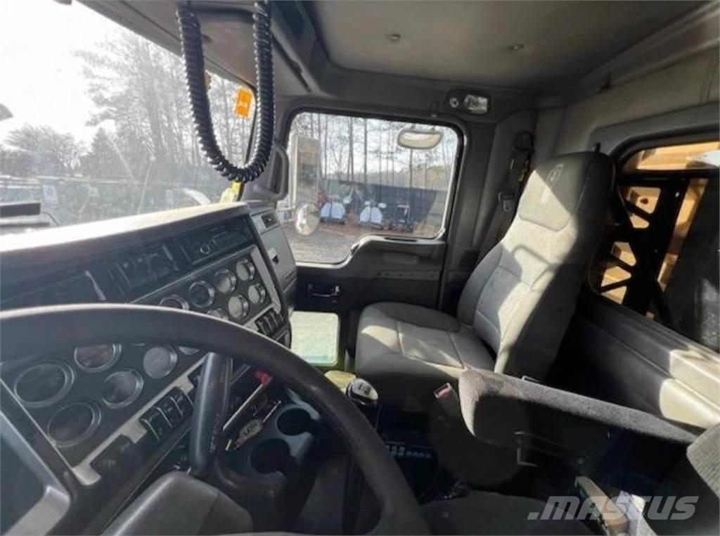 Kenworth T800 Other components