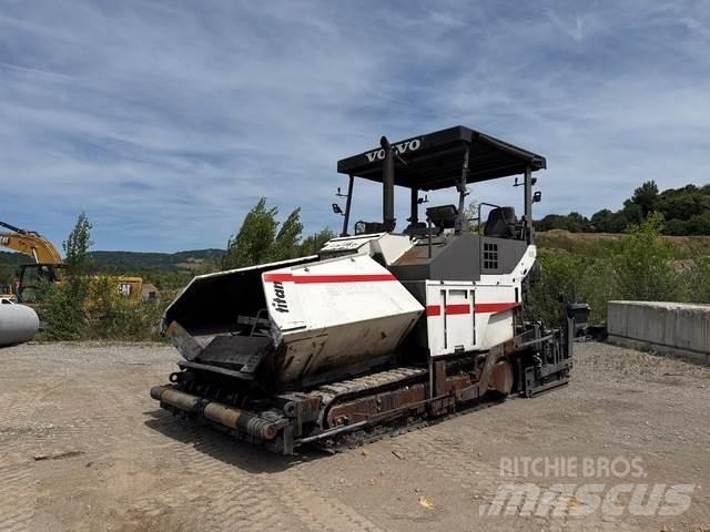 ABG Titan 8820 Asphalt pavers