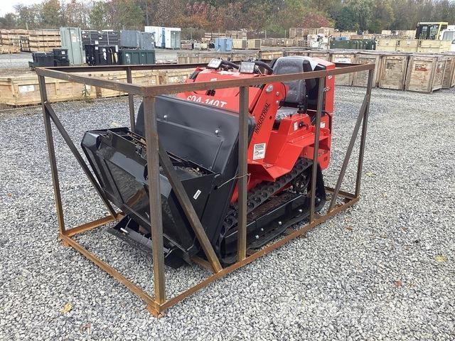 AGT SDA-140T Crawler loaders