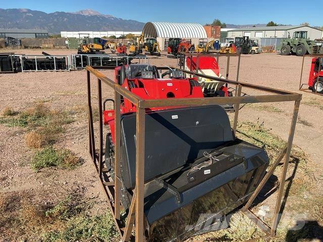 AGT SDA-140T Crawler loaders