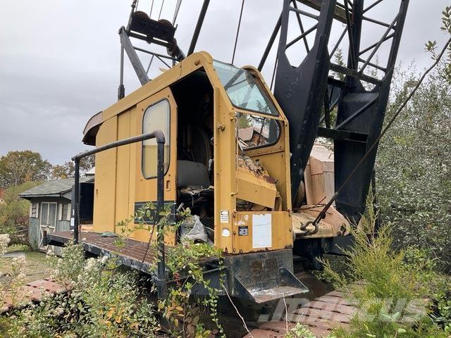 American 5299 Tracked cranes