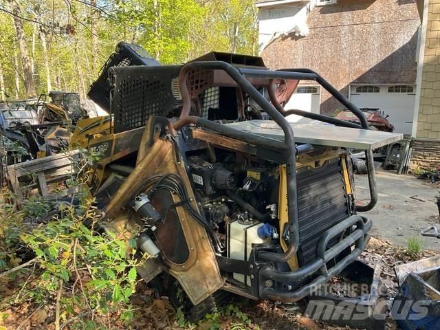 ASV RT120F Skid steer loaders