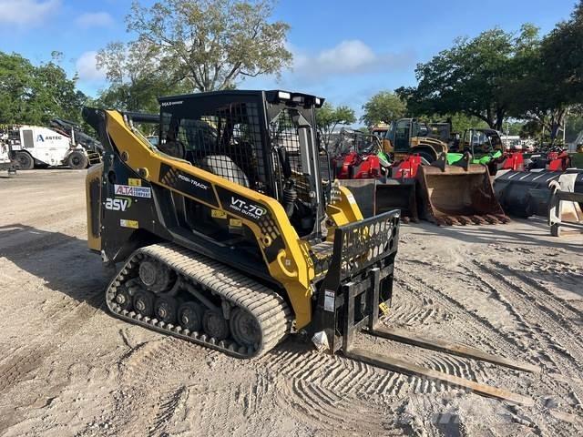ASV VT70HO Skid steer loaders