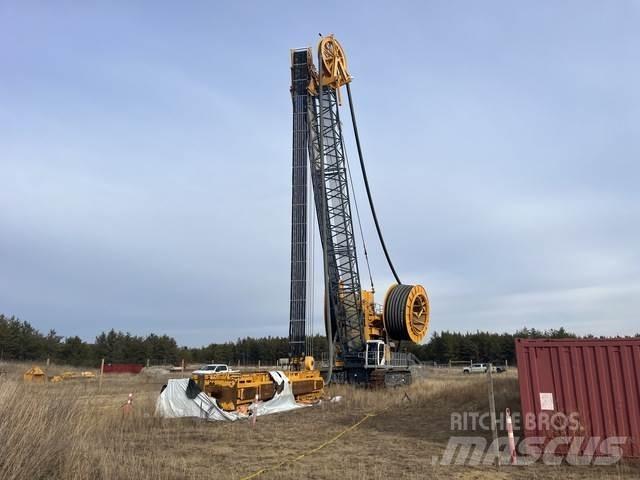Bauer BC50 Hydraulic pile hammers