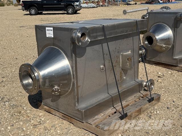  Berlie - Falco Construction - Others