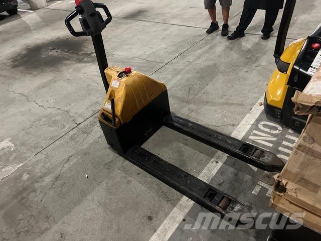 Big Joe E-30 Hand pallet truck