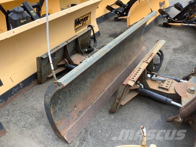 Bobcat  Construction - Others