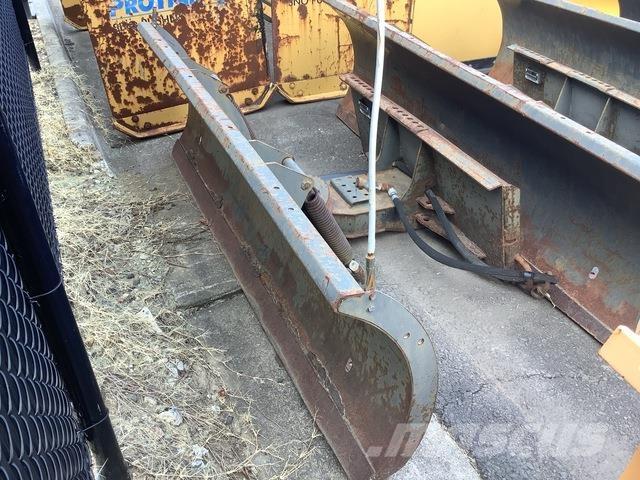 Bobcat  Construction - Others