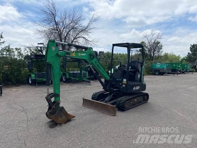 Bobcat E32 Crawler excavators