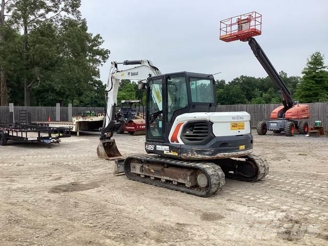 Bobcat E85 Crawler excavators