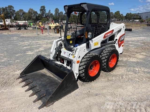 Bobcat S450 Skid steer loaders