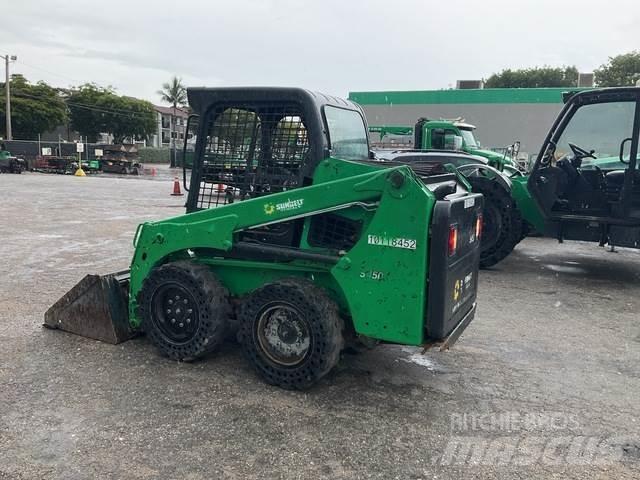 Bobcat S450 Skid steer loaders