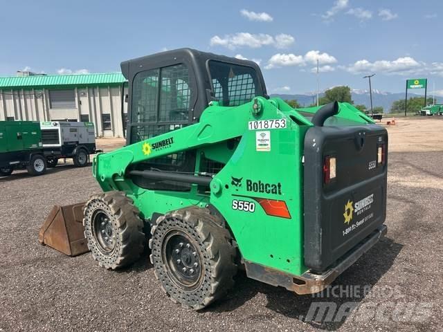 Bobcat S550 Skid steer loaders