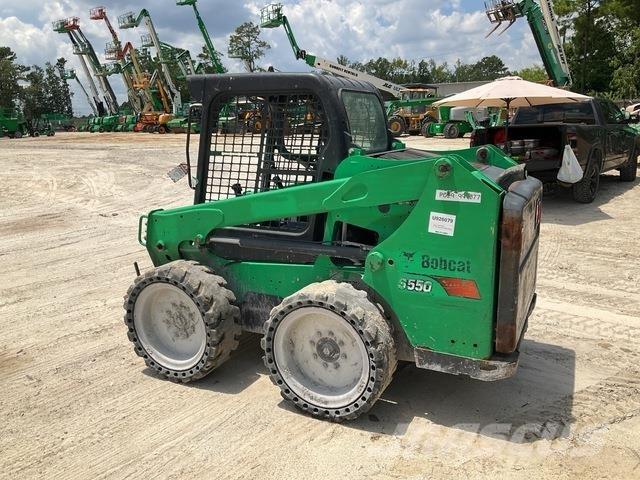 Bobcat S550 Skid steer loaders