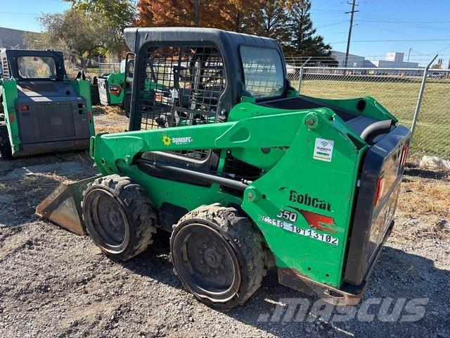 Bobcat S550 Skid steer loaders
