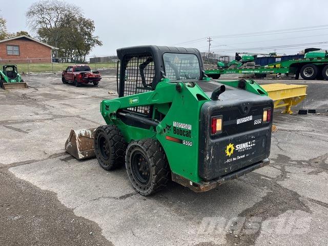 Bobcat S550 Skid steer loaders