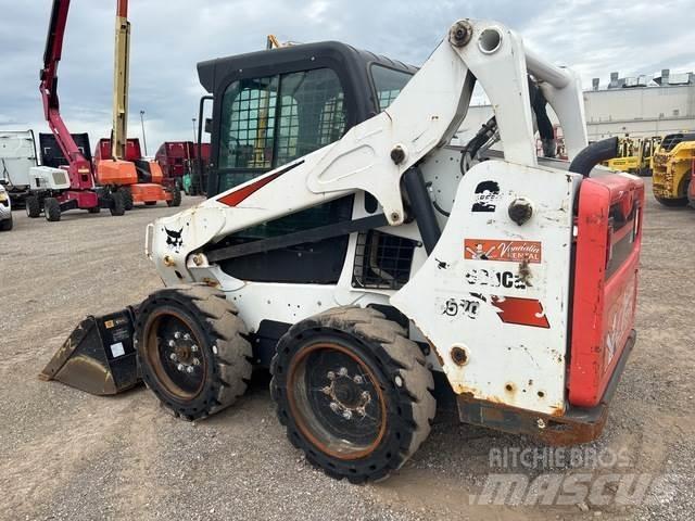Bobcat S570 Skid steer loaders