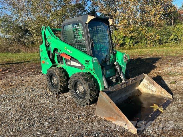 Bobcat S570 Skid steer loaders