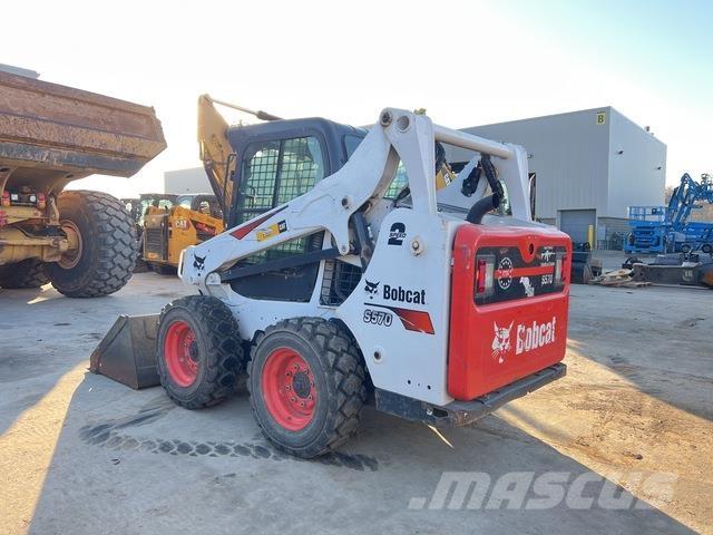 Bobcat S570 Skid steer loaders