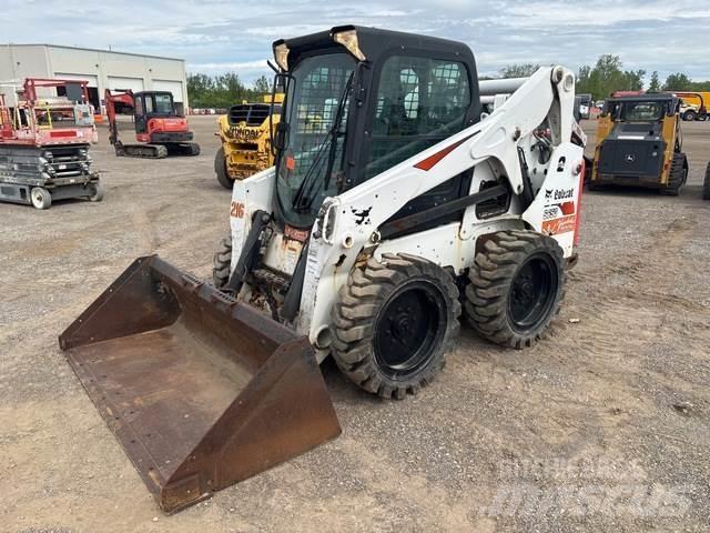 Bobcat S650 Skid steer loaders