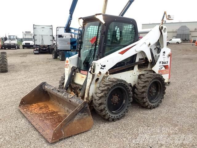 Bobcat S650 Skid steer loaders