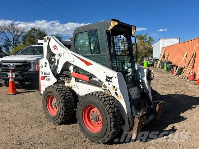 Bobcat S650 Skid steer loaders