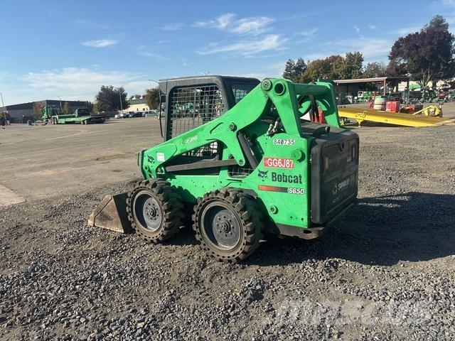 Bobcat S650 Skid steer loaders