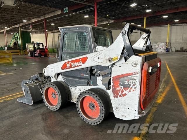 Bobcat S66 Skid steer loaders