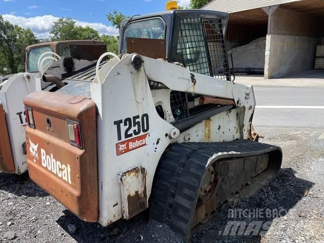 Bobcat T250 Skid steer loaders