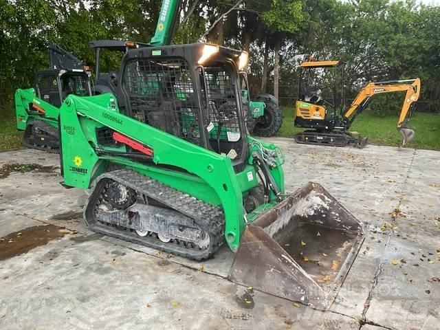 Bobcat T450 Skid steer loaders